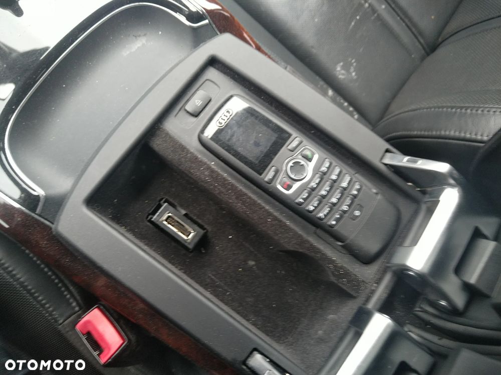Audi A8 3.0 TDI DPF quattro tiptronic Langversion - 12
