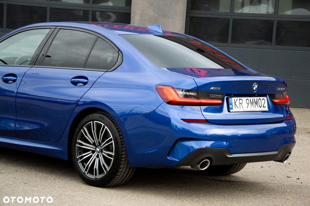 BMW Seria 3 320d xDrive M Sport - 9