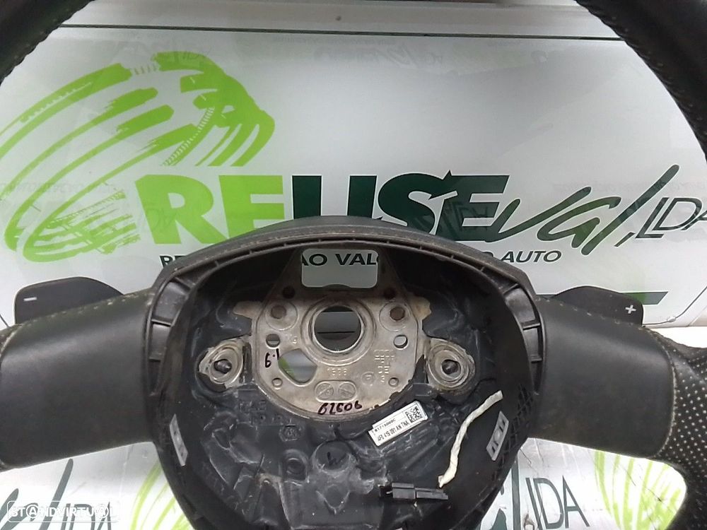 Volante Audi A6 Avant (4F5, C6) - 4