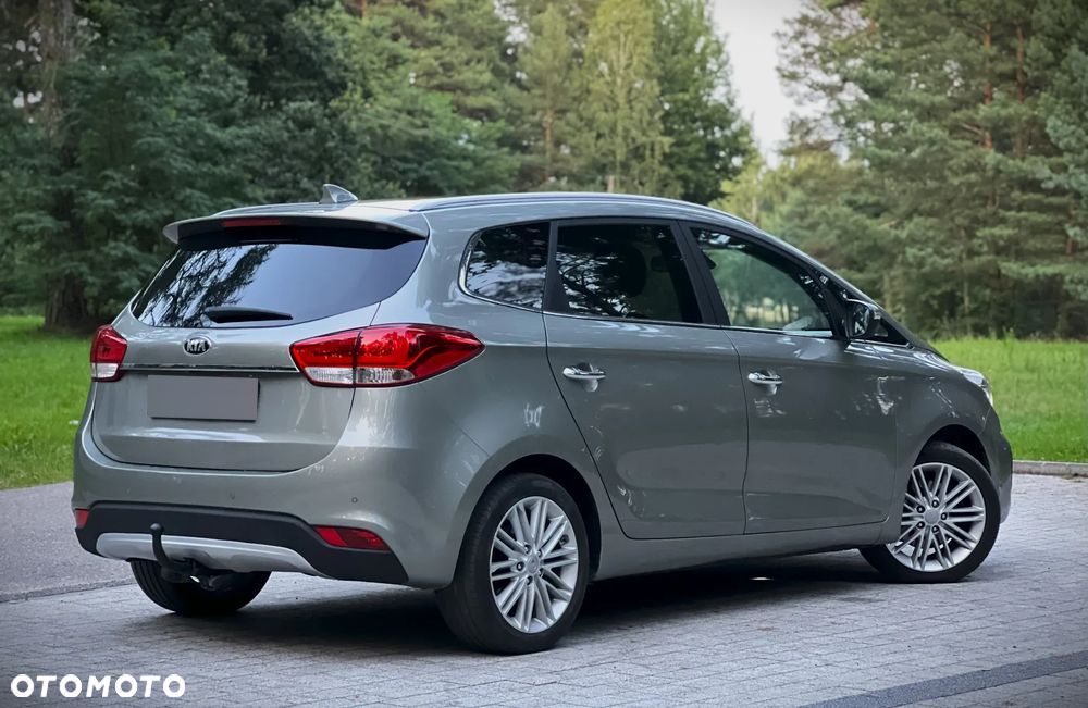 Kia Carens 1.7 CRDi 115 Dream-Team Edition - 3
