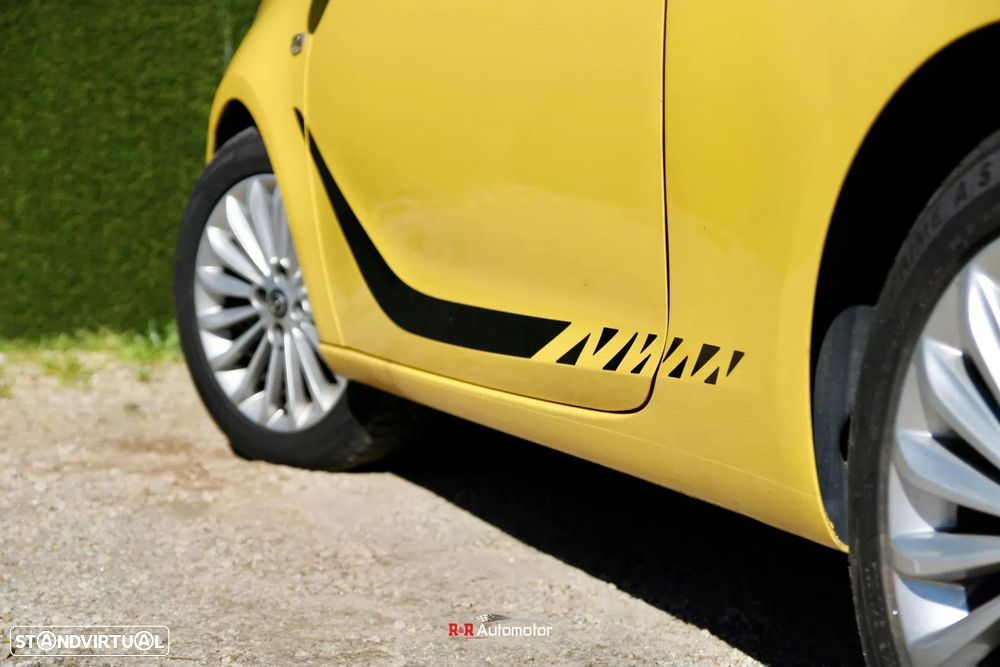 Opel Adam 1.0 T Black Jack - 13