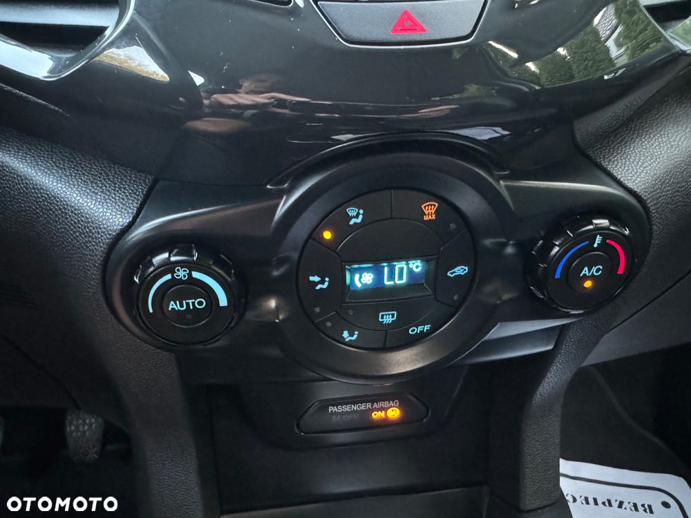 Ford EcoSport 1.0 EcoBoost COOL&CONNECT - 15