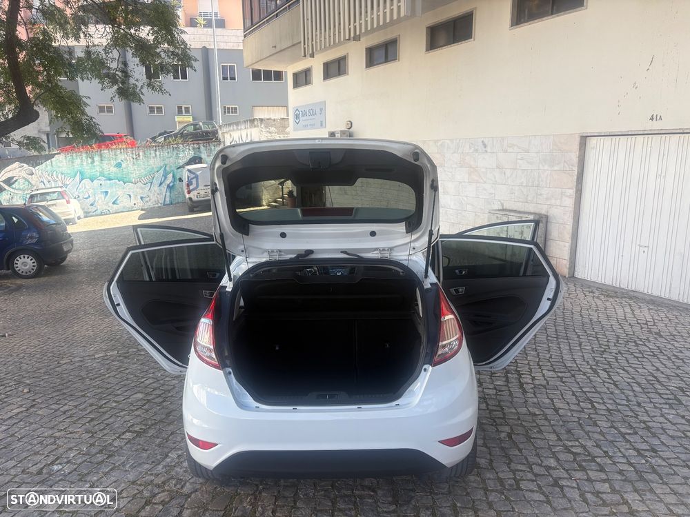 Ford Fiesta - 7