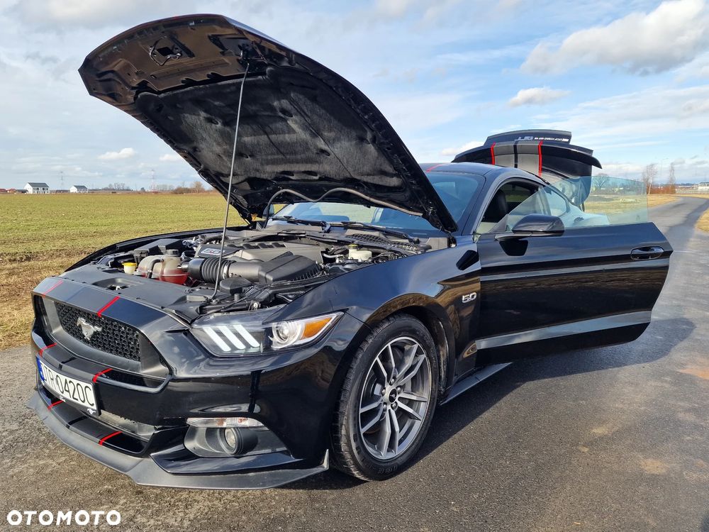 Ford Mustang 5.0 Ti-VCT V8 Black Shadow Edition - 38