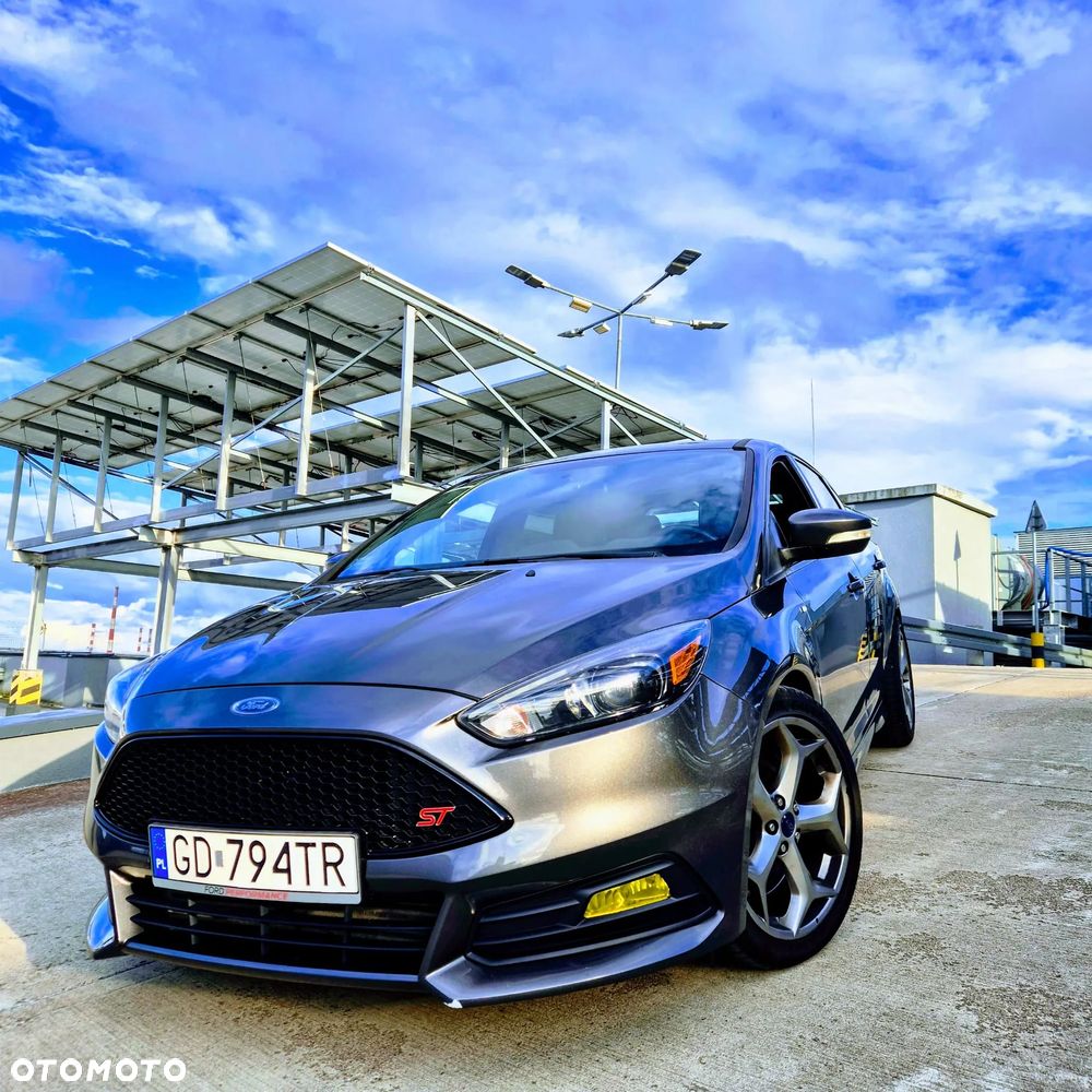 Ford Focus 2.0 EcoBoost ST-2 - 2