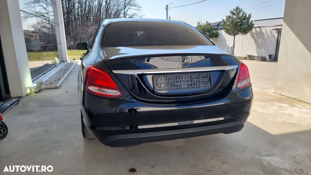 Mercedes-Benz C - 5