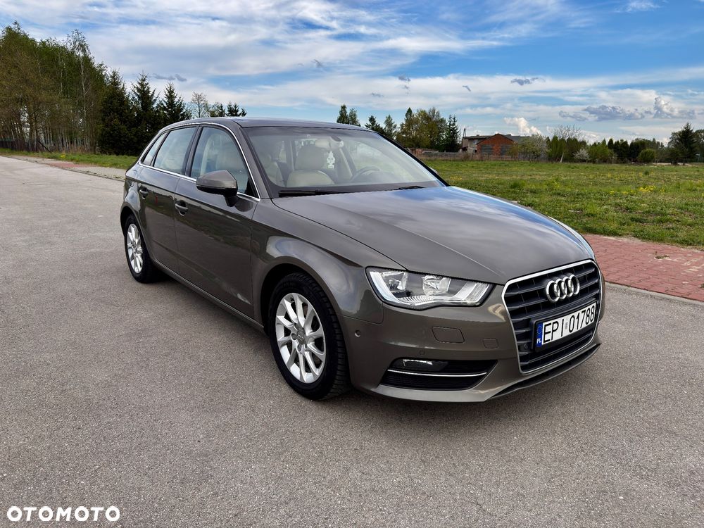 Audi A3 Sportback 2.0 TDI Attraction - 1