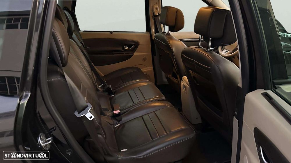 Renault Scénic 1.5 dCi Luxe - 14