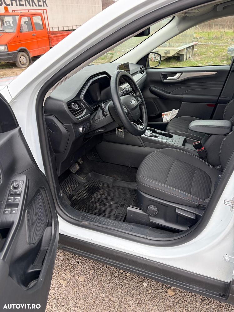 Ford Kuga 2.0 EcoBlue A8 AWD Titanium - 9