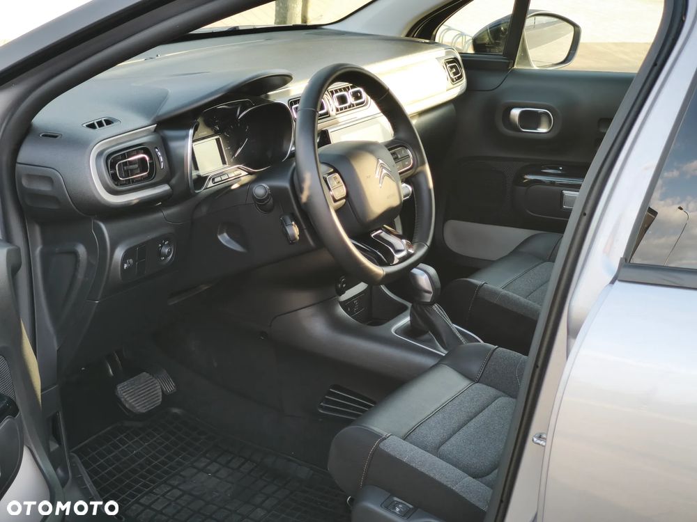 Citroën C3 1.2 PureTech Max EAT6 - 8