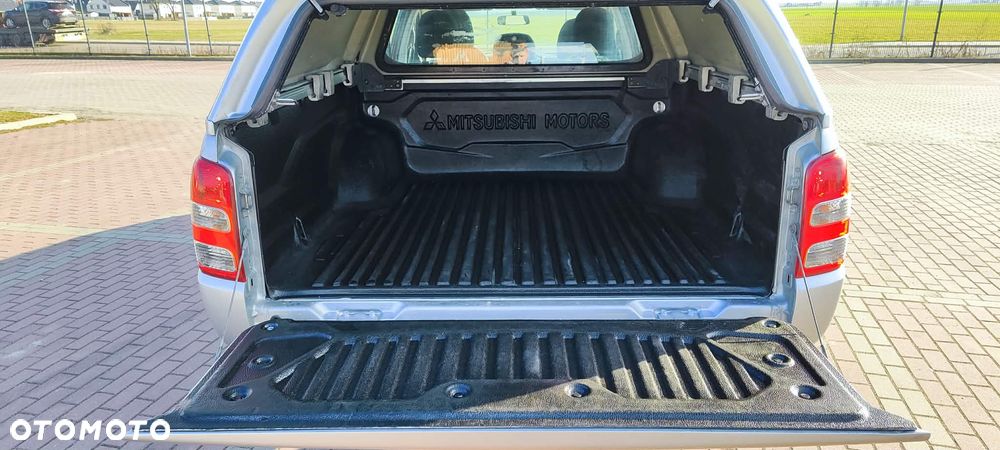 Mitsubishi L200 Pick Up 4x4 S&S Double Cab Basis - 15