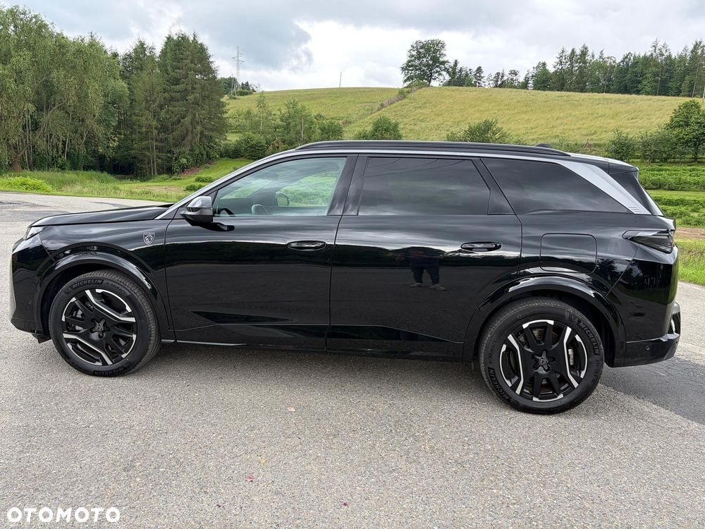 Peugeot E-5008 73kWh GT Exclusive - 9