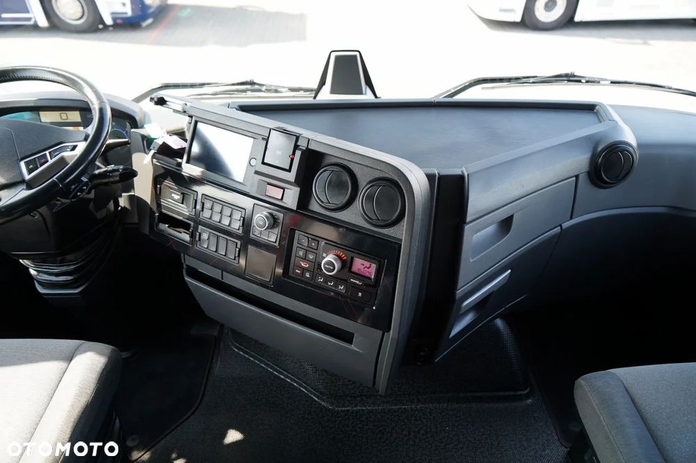 Renault T 480 / 13L / RETARDER / KLIMATYZACJA POSTOJOWA  / OPONY 100 % / HIGH CAB / PO KONTRAKCIE SERWISOWYM - 29