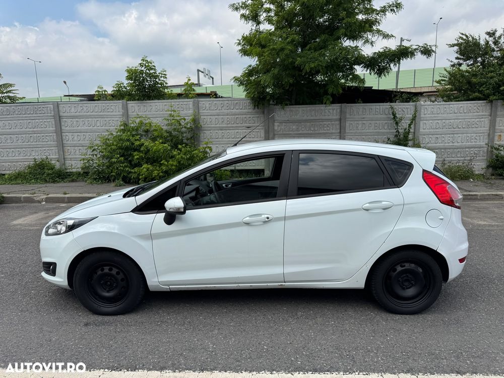 Ford Fiesta - 5