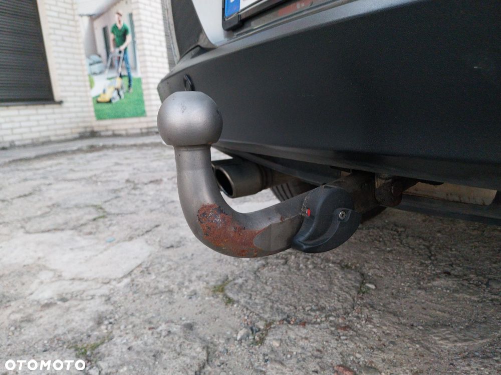 Volkswagen Tiguan 2.0 TDI DPF 4Motion Track & Avenue - 12