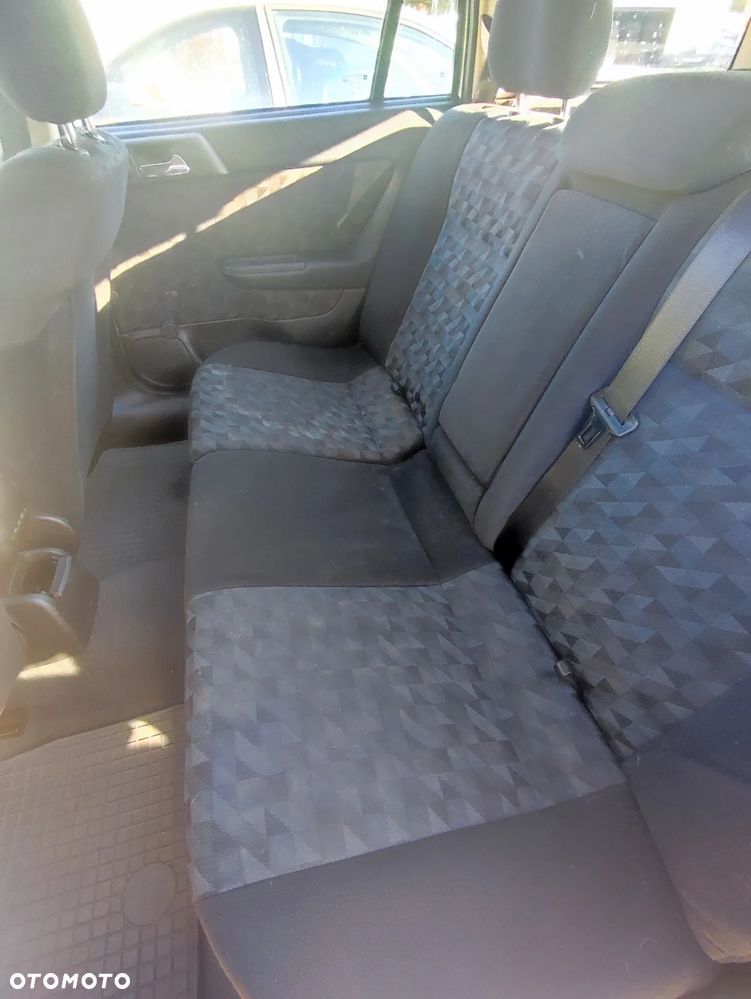 Opel Astra - 9