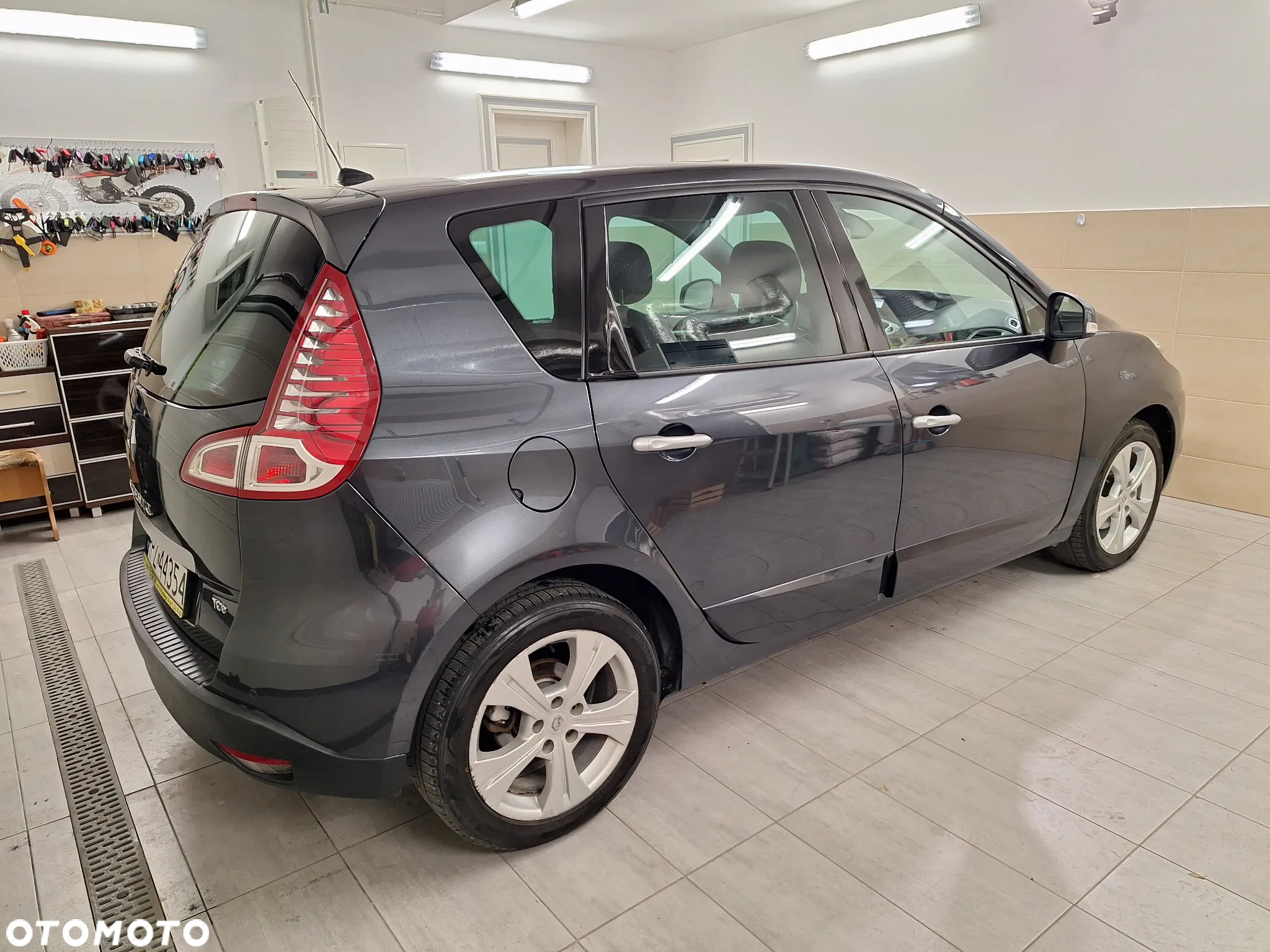 Renault Scenic 1.4 16V TCE TomTom Edition - 14