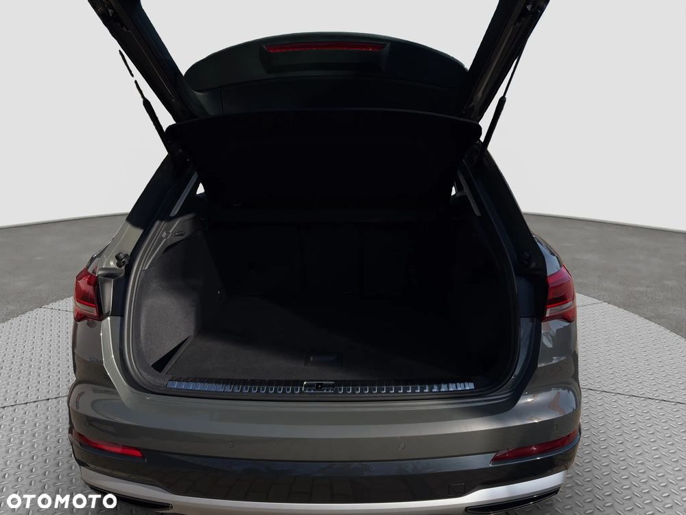 Audi Q3 35 TFSI Advanced S tronic - 22