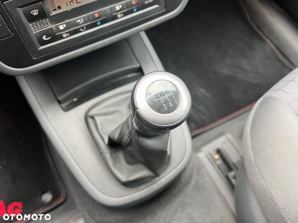 Seat Alhambra 2.0 TDI Sport - 16