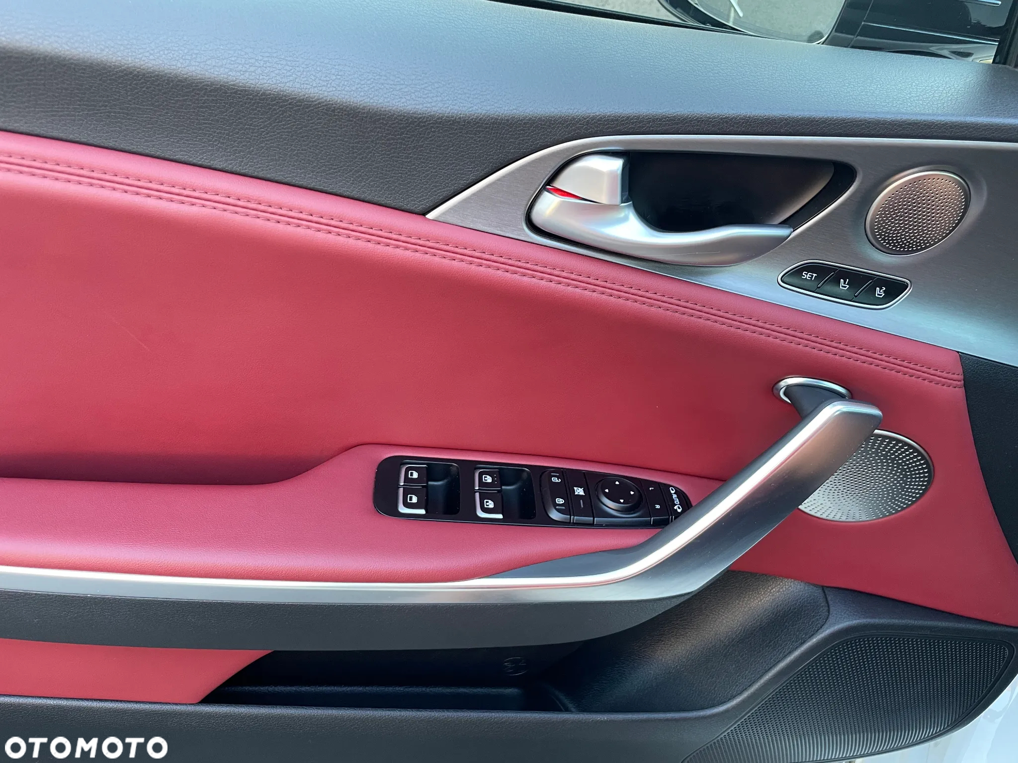 Kia Stinger 2.0 T-GDI GT Line - 13