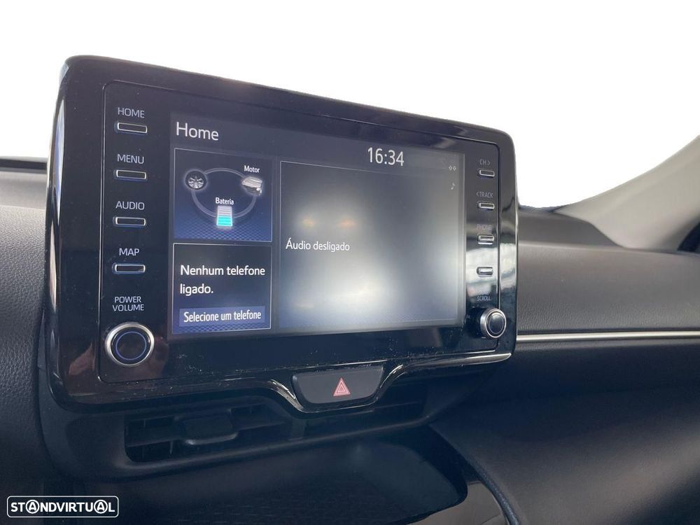 Toyota Yaris Cross 1.5 HDF Comfort Plus - 15