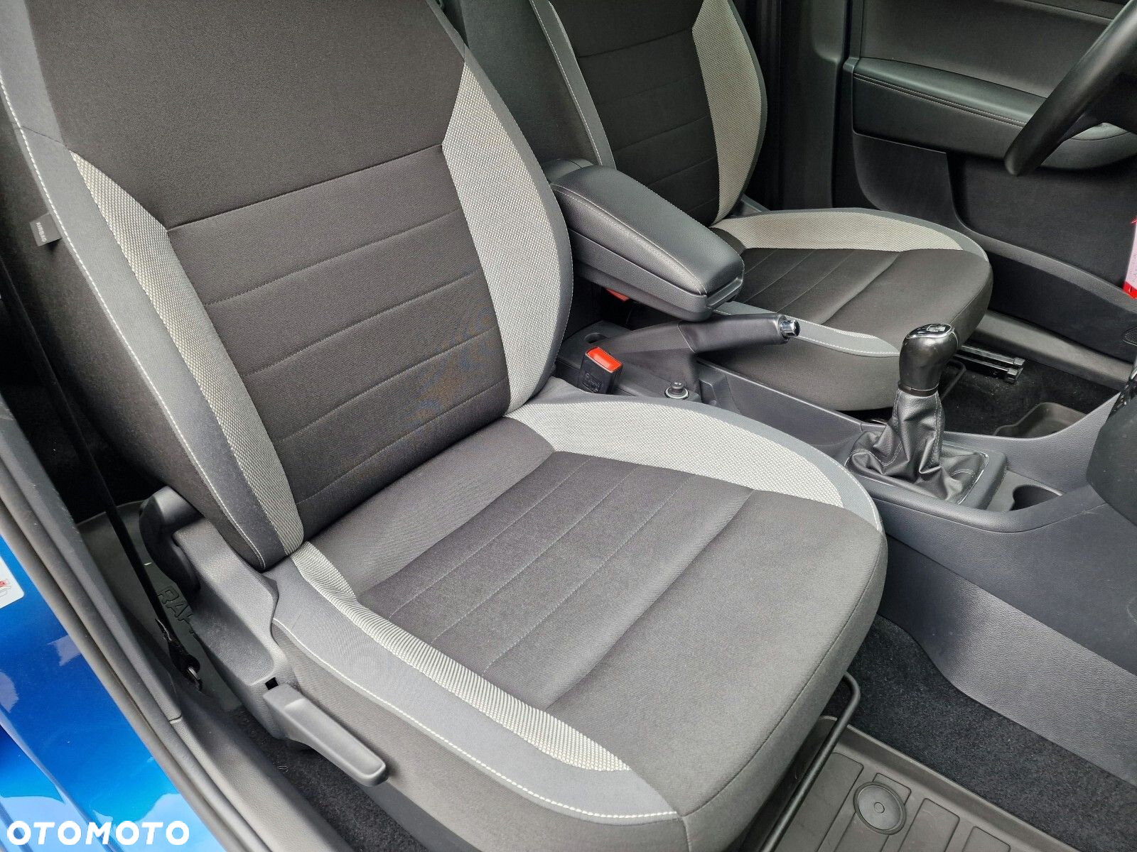 Skoda RAPID 1.0 TSI Ambition - 20