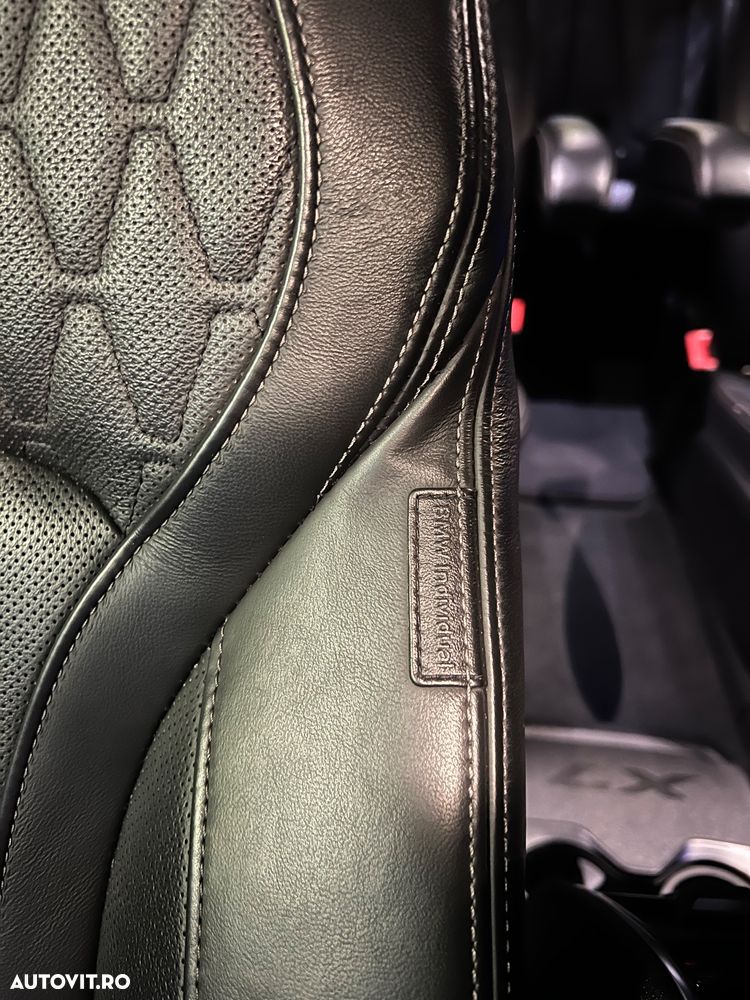 BMW X7 M50i - 16