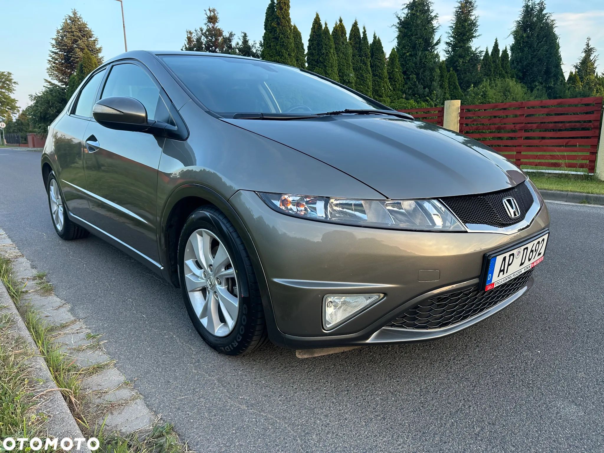 Honda Civic 1.8i-VTEC Executive - 1