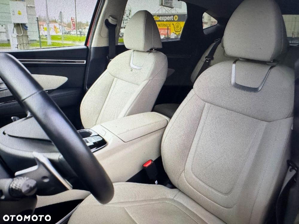 Hyundai Tucson 1.6 T-GDi HEV Platinum 4WD - 38