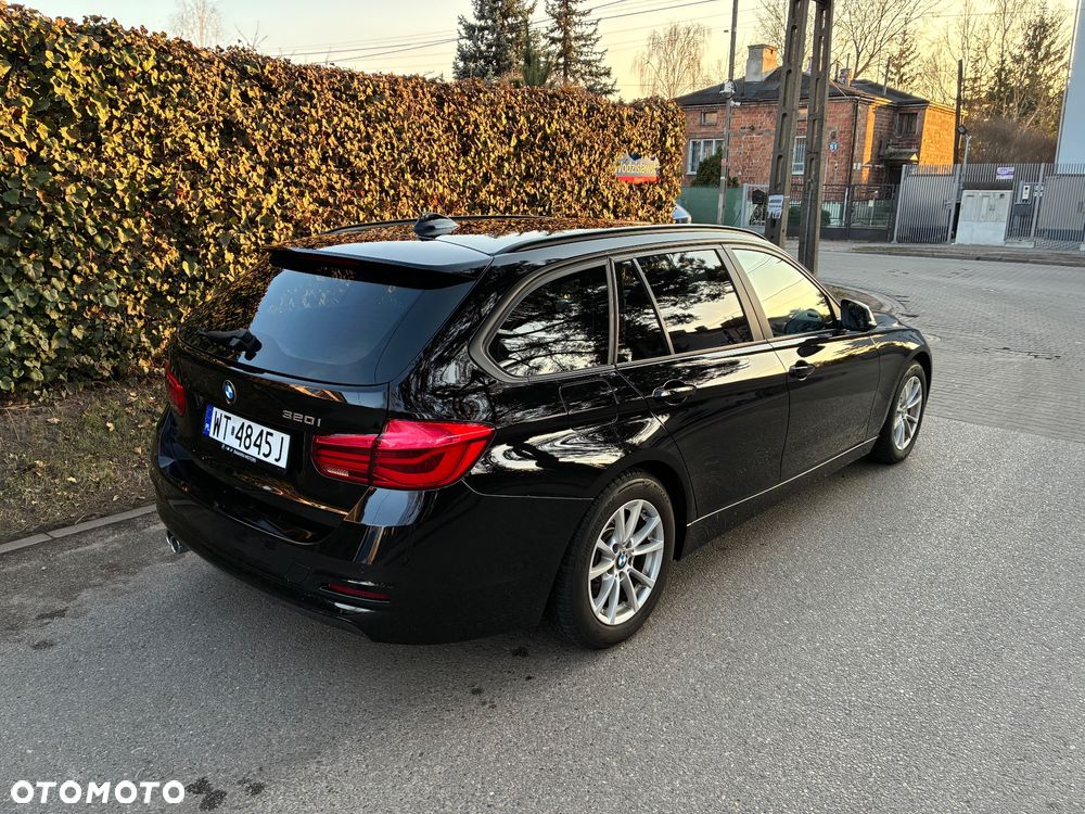 BMW Seria 3 320i Advantage - 7