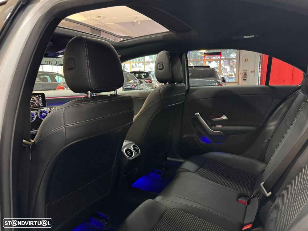 Mercedes-Benz A 180 Limousine d Style Plus Aut. - 47