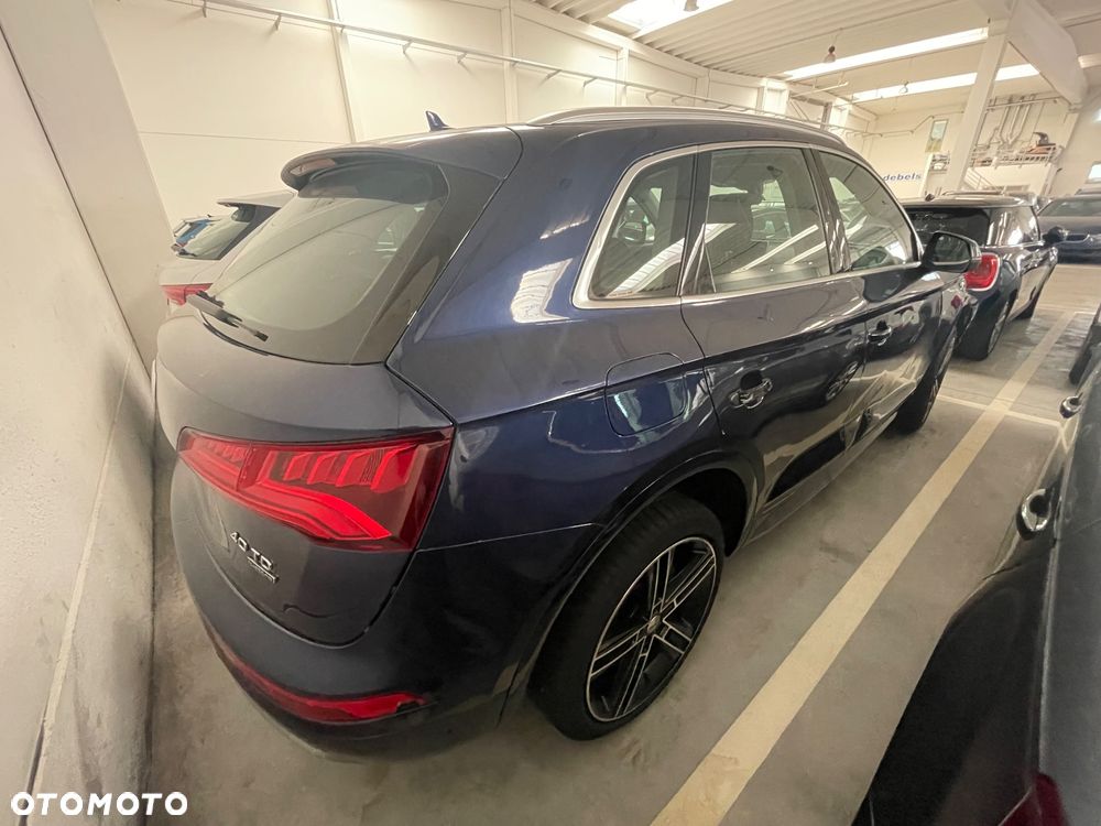 Audi Q5 - 1