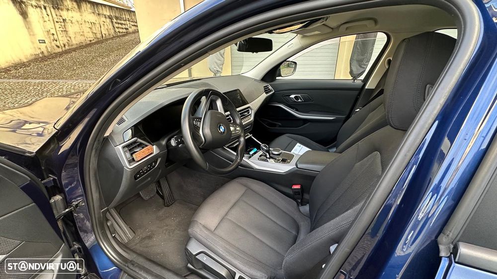 BMW 330 e iPerformance - 6