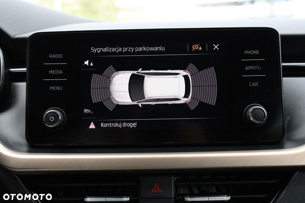Skoda Kamiq 1.0 TSI Style - 26