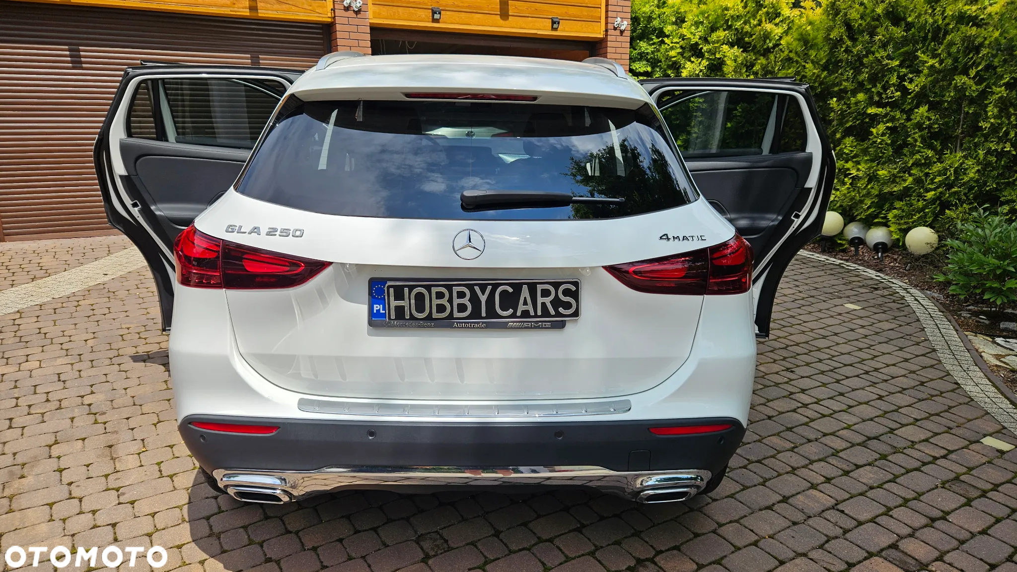 Mercedes-Benz GLA 250 4-Matic AMG Line - 19