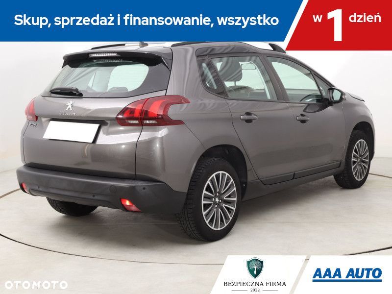 Peugeot 2008 - 7