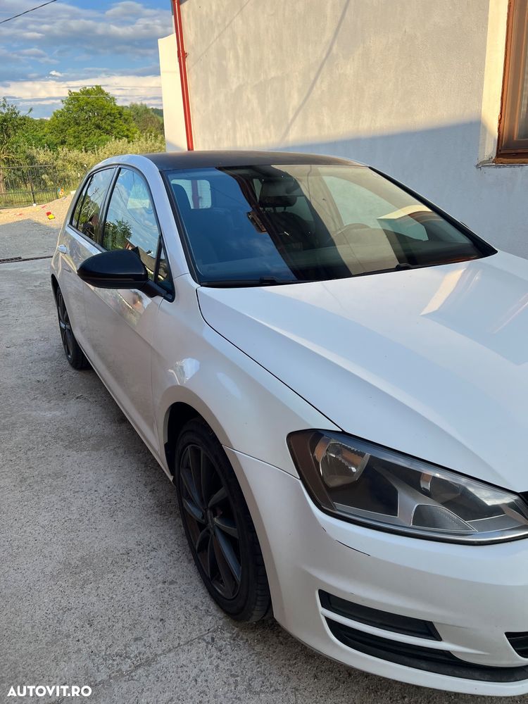 Volkswagen Golf 1.6 TDI DPF Comfortline - 9
