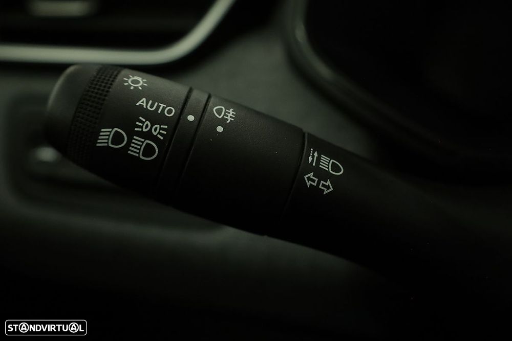 Renault Clio 1.0 TCe Evolution - 15