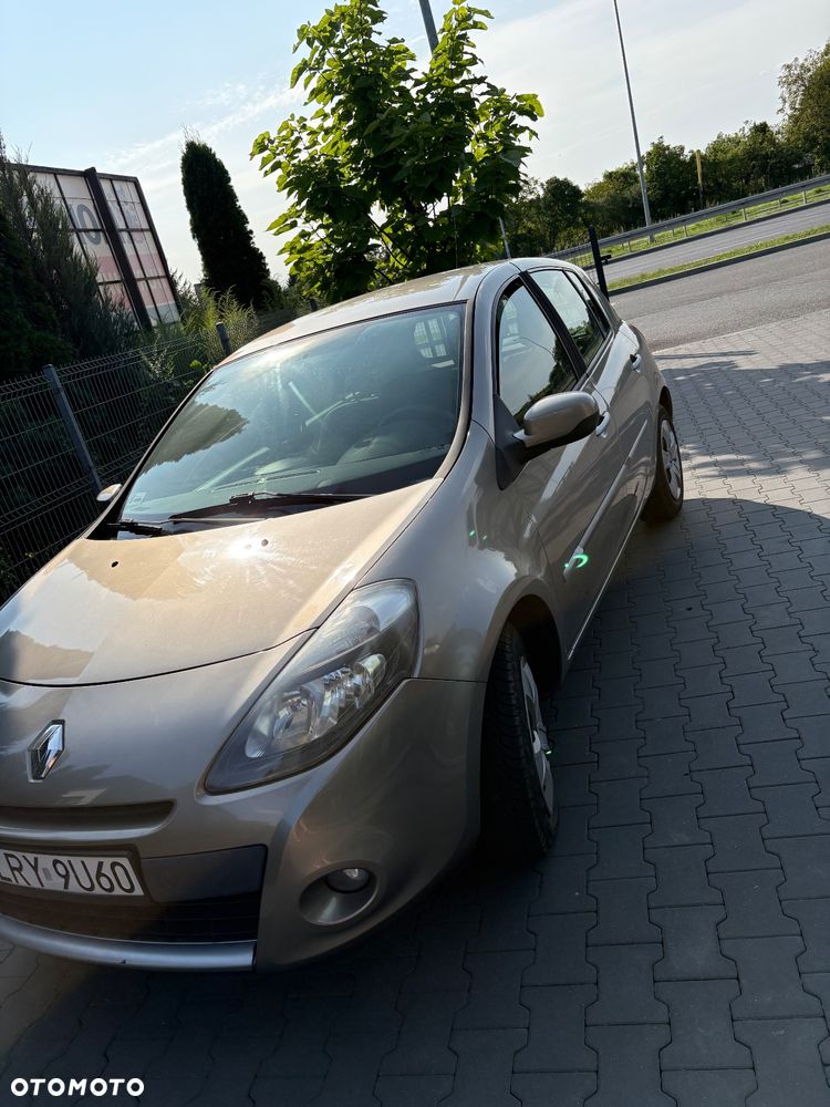 Renault Clio - 3