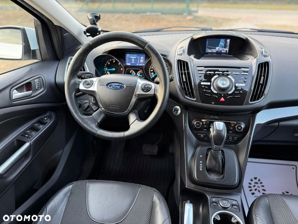 Ford Kuga 2.0 TDCi 4x4 Titanium - 13