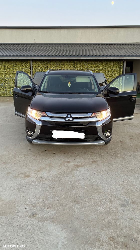 Mitsubishi Outlander 2.0 Litre MIVEC ASG CVT 4WD Intense - 2