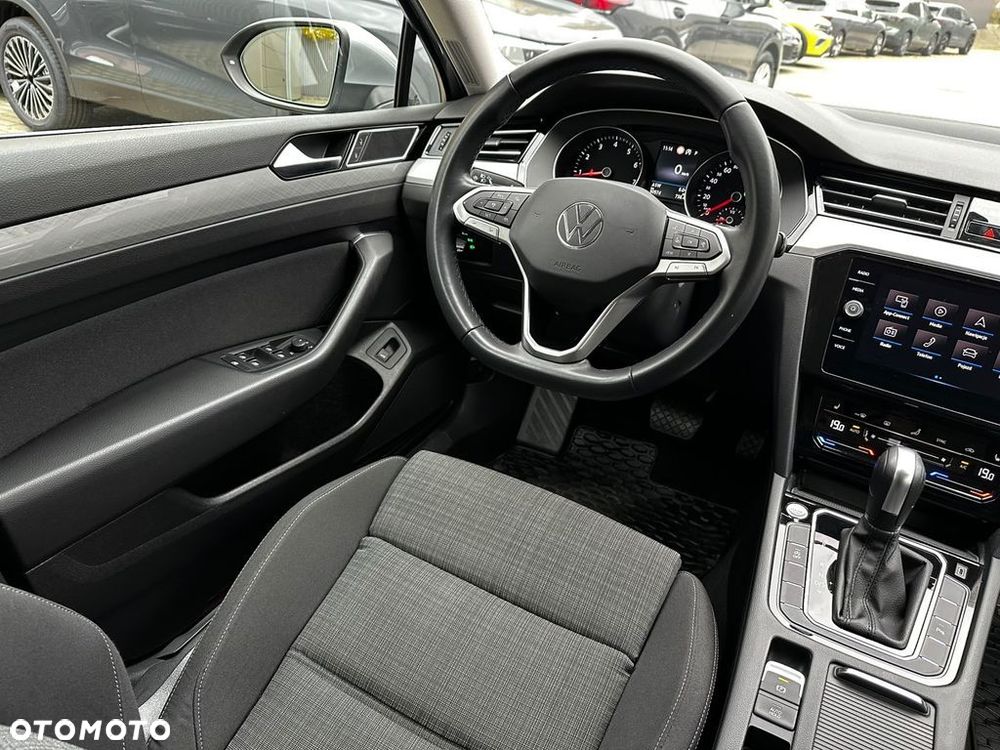 Volkswagen Passat 2.0 TSI Business DSG - 16
