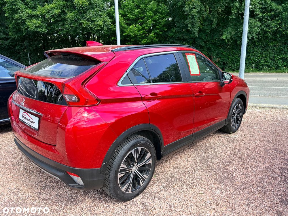 Mitsubishi Eclipse Cross 1.5 T-MIVEC CVT 2WD Spirit - 4