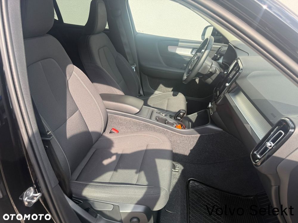 Volvo XC 40 - 28