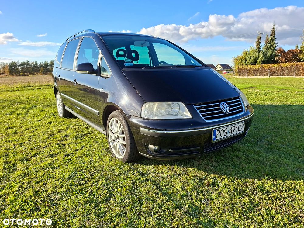 Volkswagen Sharan - 1