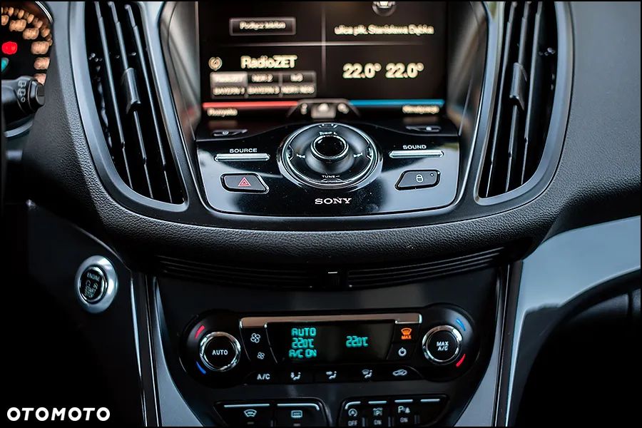 Ford Kuga - 20