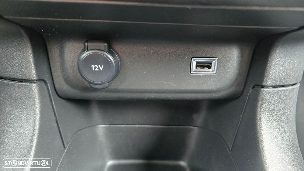 Citroën C3 1.2 PureTech Max - 37