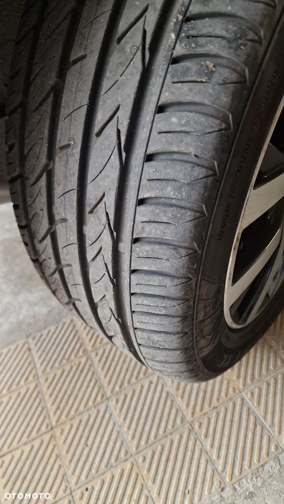 Volkswagen Multivan 2.0 BiTDI L1 70 Years Bulli 4Motion DSG - 17