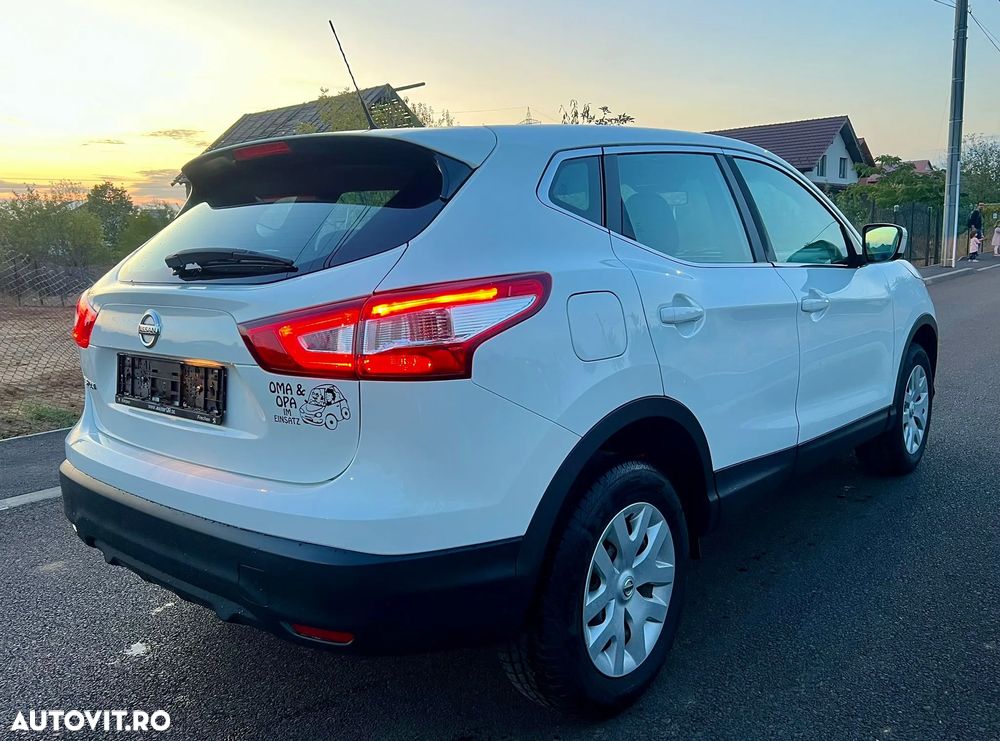 Nissan Qashqai 1.2 DIG-T N-Connecta - 3