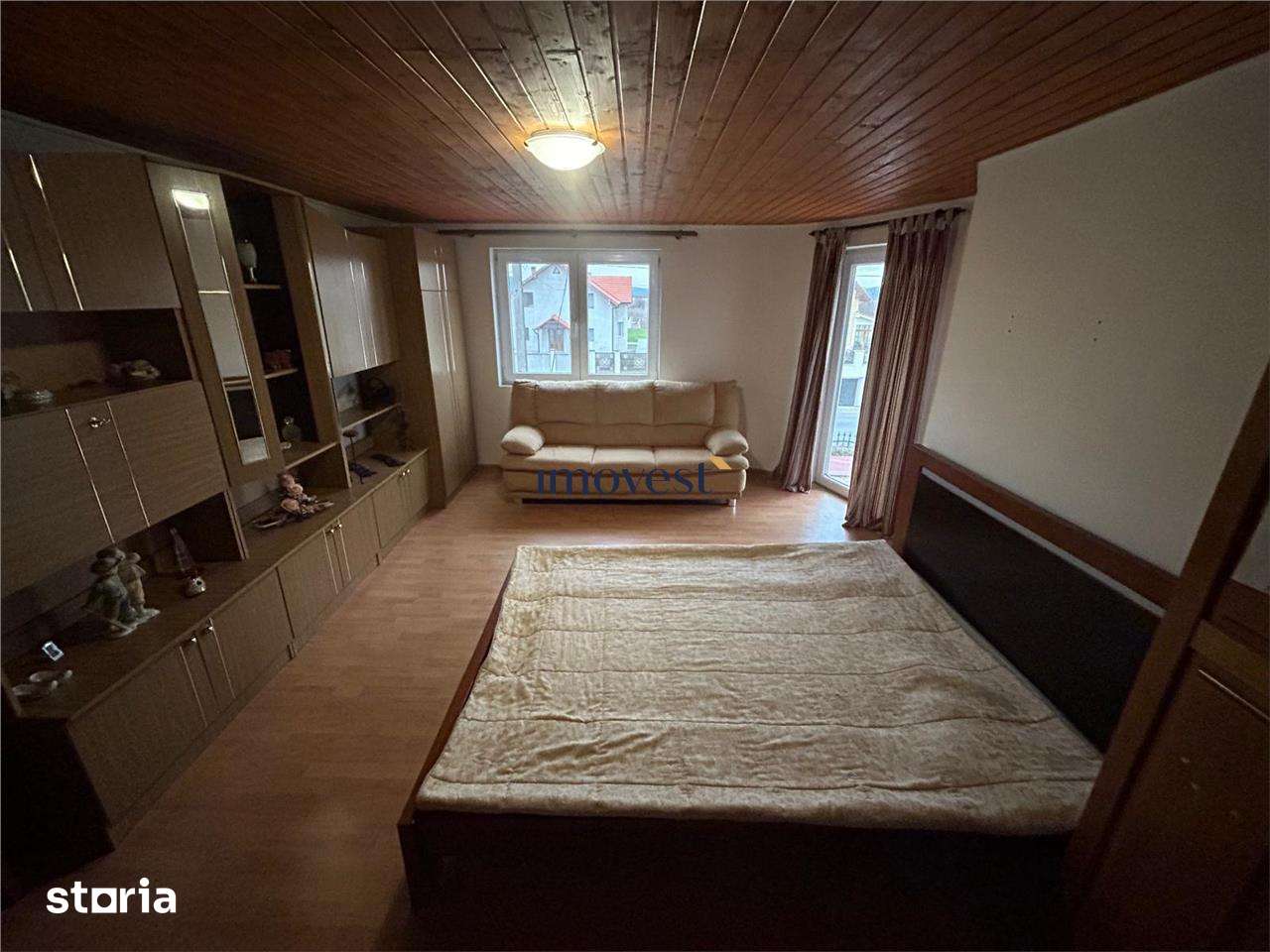 🏡 Casa de vanzare in Iojib, Satu Mare | 2 Case + Spatiu Comerc - Imagine principală: 4/15